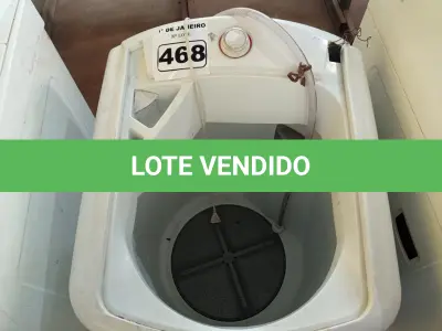 LOTE 468 - 01 LAVADORA TANQUINHO INCOMPLETA. (NO ESTADO) ATENÇÃO! FAZER A VISITAÇÃO ANTES DE ARREMATAR, NÃO SABEMOS SE FUNCIONA. LEILÃO NÃO TEM GARANTIA E NEM DEVOLUÇÃO, SUJEITO A POSSÍVEIS AVARIAS VISÍVEIS/OCULTAS E/OU AUSÊNCIA DE COMPONENTES.
