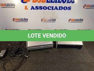 LOTE 138 - 02 SCANNERS MARCA FUJITSU COM FONTE. (NO ESTADO) ATENÇÃO! FAZER A VISITAÇÃO ANTES DE ARREMATAR, NÃO SABEMOS SE FUNCIONA. LEILÃO NÃO TEM GARANTIA E NEM DEVOLUÇÃO, SUJEITO A POSSÍVEIS AVARIAS VISÍVEIS/OCULTAS E/OU AUSÊNCIA DE COMPONENTES.
