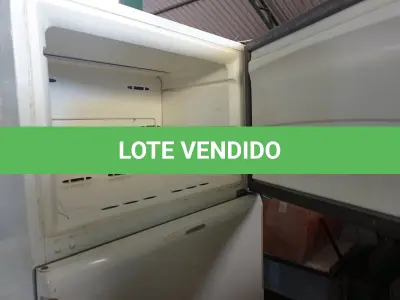LOTE 434 - 01 GELADEIRA MARCA BRASTEMP 220V. (NO ESTADO) ATENÇÃO! FAZER A VISITAÇÃO ANTES DE ARREMATAR, NÃO SABEMOS SE FUNCIONA. LEILÃO NÃO TEM GARANTIA E NEM DEVOLUÇÃO, SUJEITO A POSSÍVEIS AVARIAS VISÍVEIS/OCULTAS E/OU AUSÊNCIA DE COMPONENTES.