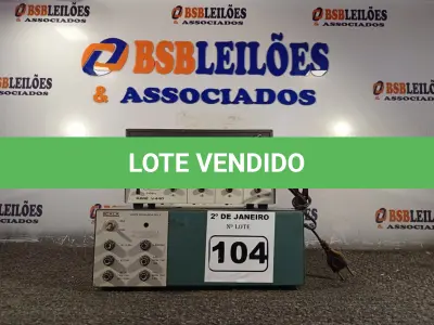 LOTE 104 - 01 FONTE REGULADA E 02 APARELHOS VIDISOM PRÉ V-440. (NO ESTADO) ATENÇÃO! FAZER A VISITAÇÃO ANTES DE ARREMATAR, NÃO SABEMOS SE FUNCIONA. LEILÃO NÃO TEM GARANTIA E NEM DEVOLUÇÃO, SUJEITO A POSSÍVEIS AVARIAS VISÍVEIS/OCULTAS E/OU AUSÊNCIA DE COMPONENTES.