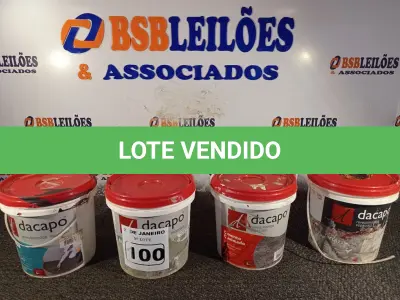 LOTE 100 - 04 BALDES DE REVESTIMENTO, SENDO 03 DE MASSA FINA E 01 DE CIMENTO QUEIMADO. (NO ESTADO) ATENÇÃO! FAZER A VISITAÇÃO ANTES DE ARREMATAR, NÃO SABEMOS SE FUNCIONA. LEILÃO NÃO TEM GARANTIA E NEM DEVOLUÇÃO, SUJEITO A POSSÍVEIS AVARIAS VISÍVEIS/OCULTAS E/OU AUSÊNCIA DE COMPONENTES.