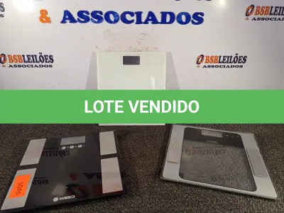 LOTE 053 - 03 BALANÇAS DE USO DOMÉSTICO. (NO ESTADO) ATENÇÃO! FAZER A VISITAÇÃO ANTES DE ARREMATAR, NÃO SABEMOS SE FUNCIONA. LEILÃO NÃO TEM GARANTIA E NEM DEVOLUÇÃO, SUJEITO A POSSÍVEIS AVARIAS VISÍVEIS/OCULTAS E/OU AUSÊNCIA DE COMPONENTES.
