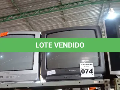 LOTE 074 - 03 TVS DE TUBO. (NO ESTADO) ATENÇÃO! FAZER A VISITAÇÃO ANTES DE ARREMATAR, NÃO SABEMOS SE FUNCIONA. LEILÃO NÃO TEM GARANTIA E NEM DEVOLUÇÃO, SUJEITO A POSSÍVEIS AVARIAS VISÍVEIS/OCULTAS E/OU AUSÊNCIA DE COMPONENTES.