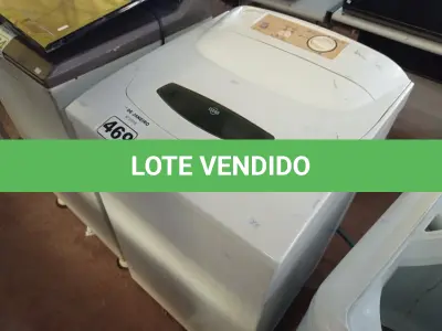 LOTE 469 - 01 MÁQUINA DE LAVAR ROUPAS MARCA BRASTEMP. (NO ESTADO) ATENÇÃO! FAZER A VISITAÇÃO ANTES DE ARREMATAR, NÃO SABEMOS SE FUNCIONA. LEILÃO NÃO TEM GARANTIA E NEM DEVOLUÇÃO, SUJEITO A POSSÍVEIS AVARIAS VISÍVEIS/OCULTAS E/OU AUSÊNCIA DE COMPONENTES.