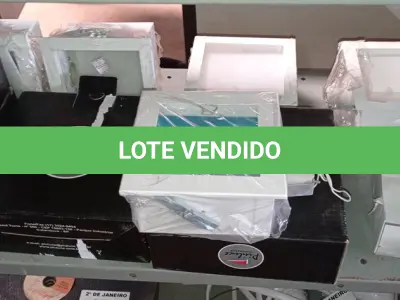 LOTE 148 - 07 LUMINÁRIAS DE EMBUTIR. (NO ESTADO) ATENÇÃO! FAZER A VISITAÇÃO ANTES DE ARREMATAR, NÃO SABEMOS SE FUNCIONA. LEILÃO NÃO TEM GARANTIA E NEM DEVOLUÇÃO, SUJEITO A POSSÍVEIS AVARIAS VISÍVEIS/OCULTAS E/OU AUSÊNCIA DE COMPONENTES.