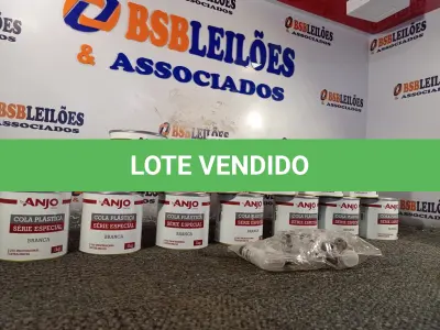 LOTE 091 - 12 LATAS DE 1KG DE COLA PLÁSTICA MARCA ANJO. (NO ESTADO) ATENÇÃO! FAZER A VISITAÇÃO ANTES DE ARREMATAR, NÃO SABEMOS SE FUNCIONA. LEILÃO NÃO TEM GARANTIA E NEM DEVOLUÇÃO, SUJEITO A POSSÍVEIS AVARIAS VISÍVEIS/OCULTAS E/OU AUSÊNCIA DE COMPONENTES.