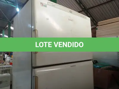 LOTE 434 - 01 GELADEIRA MARCA BRASTEMP 220V. (NO ESTADO) ATENÇÃO! FAZER A VISITAÇÃO ANTES DE ARREMATAR, NÃO SABEMOS SE FUNCIONA. LEILÃO NÃO TEM GARANTIA E NEM DEVOLUÇÃO, SUJEITO A POSSÍVEIS AVARIAS VISÍVEIS/OCULTAS E/OU AUSÊNCIA DE COMPONENTES.