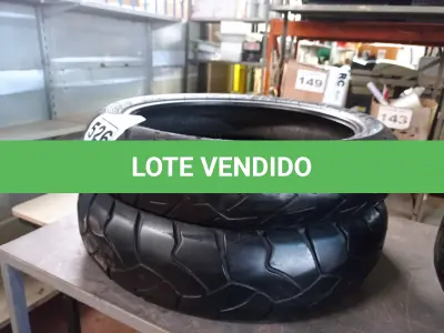 LOTE 526 - 02 PNEUS DE MOTO 120/70/17, 150/70/17. (NO ESTADO) ATENÇÃO! FAZER A VISITAÇÃO ANTES DE ARREMATAR, NÃO SABEMOS SE FUNCIONA. LEILÃO NÃO TEM GARANTIA E NEM DEVOLUÇÃO, SUJEITO A POSSÍVEIS AVARIAS VISÍVEIS/OCULTAS E/OU AUSÊNCIA DE COMPONENTES.