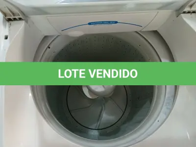 LOTE 459 - 01 MÁQUINA DE LAVAR MARCA ELECTROLUX 10KG 220V. (NO ESTADO) ATENÇÃO! FAZER A VISITAÇÃO ANTES DE ARREMATAR, NÃO SABEMOS SE FUNCIONA. LEILÃO NÃO TEM GARANTIA E NEM DEVOLUÇÃO, SUJEITO A POSSÍVEIS AVARIAS VISÍVEIS/OCULTAS E/OU AUSÊNCIA DE COMPONENTES.