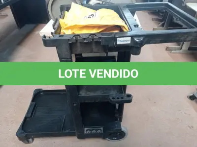 LOTE 298 - 01 CARRINHO PARA LIMPEZA INDUSTRIAL INCOMPLETO. (NO ESTADO) ATENÇÃO! FAZER A VISITAÇÃO ANTES DE ARREMATAR, NÃO SABEMOS SE FUNCIONA. LEILÃO NÃO TEM GARANTIA E NEM DEVOLUÇÃO, SUJEITO A POSSÍVEIS AVARIAS VISÍVEIS/OCULTAS E/OU AUSÊNCIA DE COMPONENTES.