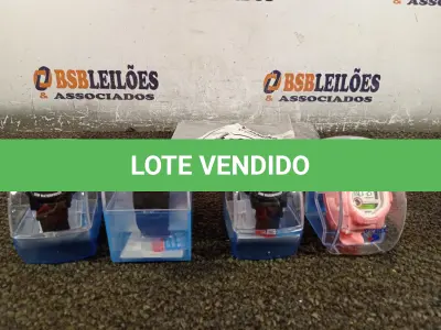 LOTE 414 - 04 RELÓGIOS. (NO ESTADO) ATENÇÃO! FAZER A VISITAÇÃO ANTES DE ARREMATAR, NÃO SABEMOS SE FUNCIONA. LEILÃO NÃO TEM GARANTIA E NEM DEVOLUÇÃO, SUJEITO A POSSÍVEIS AVARIAS VISÍVEIS/OCULTAS E/OU AUSÊNCIA DE COMPONENTES.