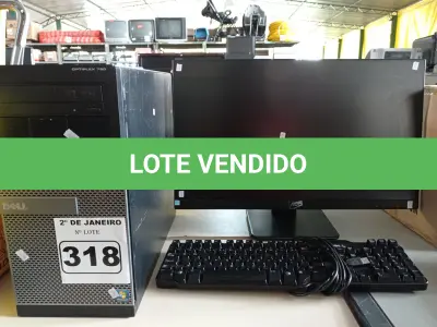 LOTE 318 - 01 CPU, 01 TECLADO E 01 MONITOR. (NO ESTADO) ATENÇÃO! FAZER A VISITAÇÃO ANTES DE ARREMATAR, NÃO SABEMOS SE FUNCIONA. LEILÃO NÃO TEM GARANTIA E NEM DEVOLUÇÃO, SUJEITO A POSSÍVEIS AVARIAS VISÍVEIS/OCULTAS E/OU AUSÊNCIA DE COMPONENTES.