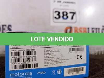 LOTE 387 - 01 CELULAR MOTOC MODELO:XT1750 8GB MARCA LENOVO. (NO ESTADO) ATENÇÃO! FAZER A VISITAÇÃO ANTES DE ARREMATAR, NÃO SABEMOS SE FUNCIONA. LEILÃO NÃO TEM GARANTIA E NEM DEVOLUÇÃO, SUJEITO A POSSÍVEIS AVARIAS VISÍVEIS/OCULTAS E/OU AUSÊNCIA DE COMPONENTES.