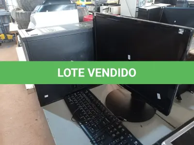 LOTE 306 - 01 CPU, 01 TECLADO E 01 MONITOR. (NO ESTADO) ATENÇÃO! FAZER A VISITAÇÃO ANTES DE ARREMATAR, NÃO SABEMOS SE FUNCIONA. LEILÃO NÃO TEM GARANTIA E NEM DEVOLUÇÃO, SUJEITO A POSSÍVEIS AVARIAS VISÍVEIS/OCULTAS E/OU AUSÊNCIA DE COMPONENTES.