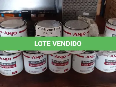 LOTE 228 - 12 LATAS DE 1KG DE COLA PLÁSTICA MARCA ANJO. (NO ESTADO) ATENÇÃO! FAZER A VISITAÇÃO ANTES DE ARREMATAR, NÃO SABEMOS SE FUNCIONA. LEILÃO NÃO TEM GARANTIA E NEM DEVOLUÇÃO, SUJEITO A POSSÍVEIS AVARIAS VISÍVEIS/OCULTAS E/OU AUSÊNCIA DE COMPONENTES.