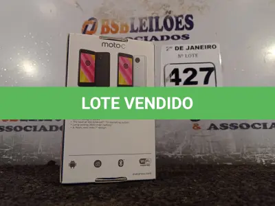 LOTE 427 - 01 CELULAR MOTOC MODELO:XT1750 8GB MARCA LENOVO. (NO ESTADO) ATENÇÃO! FAZER A VISITAÇÃO ANTES DE ARREMATAR, NÃO SABEMOS SE FUNCIONA. LEILÃO NÃO TEM GARANTIA E NEM DEVOLUÇÃO, SUJEITO A POSSÍVEIS AVARIAS VISÍVEIS/OCULTAS E/OU AUSÊNCIA DE COMPONENTES.