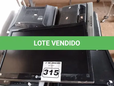LOTE 315 - 15 MONITORES MARCAS E MODELOS DIVERSOS PARA RETIRADA DE PEÇAS. (NO ESTADO) ATENÇÃO! FAZER A VISITAÇÃO ANTES DE ARREMATAR, NÃO SABEMOS SE FUNCIONA. LEILÃO NÃO TEM GARANTIA E NEM DEVOLUÇÃO, SUJEITO A POSSÍVEIS AVARIAS VISÍVEIS/OCULTAS E/OU AUSÊNCIA DE COMPONENTES.