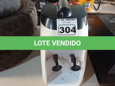 LOTE 304 - 01 PURIFICADOR DE ÁGUA REFRIGERADO MARCA LIBELL. (NO ESTADO) ATENÇÃO! FAZER A VISITAÇÃO ANTES DE ARREMATAR, NÃO SABEMOS SE FUNCIONA. LEILÃO NÃO TEM GARANTIA E NEM DEVOLUÇÃO, SUJEITO A POSSÍVEIS AVARIAS VISÍVEIS/OCULTAS E/OU AUSÊNCIA DE COMPONENTES.