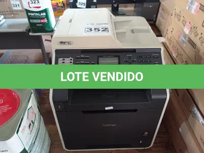 LOTE 352 - 01 IMPRESSORA MULTIFUNCIONAL MARCA BROTHER. (NO ESTADO) ATENÇÃO! FAZER A VISITAÇÃO ANTES DE ARREMATAR, NÃO SABEMOS SE FUNCIONA. LEILÃO NÃO TEM GARANTIA E NEM DEVOLUÇÃO, SUJEITO A POSSÍVEIS AVARIAS VISÍVEIS/OCULTAS E/OU AUSÊNCIA DE COMPONENTES.