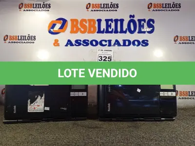 LOTE 325 - 02 SCANNERS MARCA KODAK. (NO ESTADO) ATENÇÃO! FAZER A VISITAÇÃO ANTES DE ARREMATAR, NÃO SABEMOS SE FUNCIONA. LEILÃO NÃO TEM GARANTIA E NEM DEVOLUÇÃO, SUJEITO A POSSÍVEIS AVARIAS VISÍVEIS/OCULTAS E/OU AUSÊNCIA DE COMPONENTES.