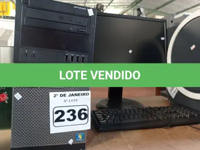 LOTE 236 - 01 CPU, 01 TECLADO E 01 MONITOR. (NO ESTADO) ATENÇÃO! FAZER A VISITAÇÃO ANTES DE ARREMATAR, NÃO SABEMOS SE FUNCIONA. LEILÃO NÃO TEM GARANTIA E NEM DEVOLUÇÃO, SUJEITO A POSSÍVEIS AVARIAS VISÍVEIS/OCULTAS E/OU AUSÊNCIA DE COMPONENTES.
