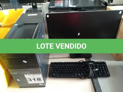 LOTE 318 - 01 CPU, 01 TECLADO E 01 MONITOR. (NO ESTADO) ATENÇÃO! FAZER A VISITAÇÃO ANTES DE ARREMATAR, NÃO SABEMOS SE FUNCIONA. LEILÃO NÃO TEM GARANTIA E NEM DEVOLUÇÃO, SUJEITO A POSSÍVEIS AVARIAS VISÍVEIS/OCULTAS E/OU AUSÊNCIA DE COMPONENTES.