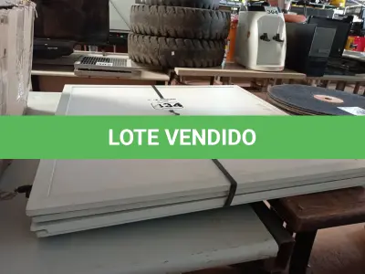 LOTE 434 - 04 PAINÉIS DE LED. (NO ESTADO) ATENÇÃO! FAZER A VISITAÇÃO ANTES DE ARREMATAR, NÃO SABEMOS SE FUNCIONA. LEILÃO NÃO TEM GARANTIA E NEM DEVOLUÇÃO, SUJEITO A POSSÍVEIS AVARIAS VISÍVEIS/OCULTAS E/OU AUSÊNCIA DE COMPONENTES.