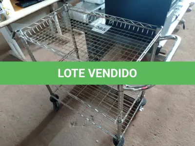LOTE 285 - 01 CARRINHO PARA TRANSPORTE DE UTENSILIOS COM TRES DIVISOES. (NO ESTADO) ATENÇÃO! FAZER A VISITAÇÃO ANTES DE ARREMATAR, NÃO SABEMOS SE FUNCIONA. LEILÃO NÃO TEM GARANTIA E NEM DEVOLUÇÃO, SUJEITO A POSSÍVEIS AVARIAS VISÍVEIS/OCULTAS E/OU AUSÊNCIA DE COMPONENTES.