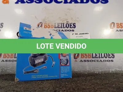 LOTE 343 - 01 COMPRESSOR DE AR PORTÁTIL DC 12V. (NO ESTADO) ATENÇÃO! FAZER A VISITAÇÃO ANTES DE ARREMATAR, NÃO SABEMOS SE FUNCIONA. LEILÃO NÃO TEM GARANTIA E NEM DEVOLUÇÃO, SUJEITO A POSSÍVEIS AVARIAS VISÍVEIS/OCULTAS E/OU AUSÊNCIA DE COMPONENTES.