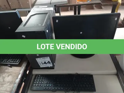 LOTE 444 - 01 CPU, 01 TECLADO E 01 MONITOR. (NO ESTADO) ATENÇÃO! FAZER A VISITAÇÃO ANTES DE ARREMATAR, NÃO SABEMOS SE FUNCIONA. LEILÃO NÃO TEM GARANTIA E NEM DEVOLUÇÃO, SUJEITO A POSSÍVEIS AVARIAS VISÍVEIS/OCULTAS E/OU AUSÊNCIA DE COMPONENTES.