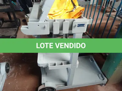 LOTE 440 - 02 CARRINHOS PARA LIMPEZA INDUSTRIAL INCOMPLETO. (NO ESTADO) ATENÇÃO! FAZER A VISITAÇÃO ANTES DE ARREMATAR, NÃO SABEMOS SE FUNCIONA. LEILÃO NÃO TEM GARANTIA E NEM DEVOLUÇÃO, SUJEITO A POSSÍVEIS AVARIAS VISÍVEIS/OCULTAS E/OU AUSÊNCIA DE COMPONENTES.