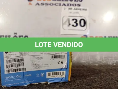 LOTE 430 - 01 CELULAR MOTOC MODELO:XT1750 8GB MARCA LENOVO. (NO ESTADO) ATENÇÃO! FAZER A VISITAÇÃO ANTES DE ARREMATAR, NÃO SABEMOS SE FUNCIONA. LEILÃO NÃO TEM GARANTIA E NEM DEVOLUÇÃO, SUJEITO A POSSÍVEIS AVARIAS VISÍVEIS/OCULTAS E/OU AUSÊNCIA DE COMPONENTES.