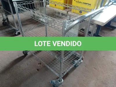 LOTE 316 - 01 CARRINHO PARA TRANSPORTE DE UTENSILIOS COM TRES DIVISOES. (NO ESTADO) ATENÇÃO! FAZER A VISITAÇÃO ANTES DE ARREMATAR, NÃO SABEMOS SE FUNCIONA. LEILÃO NÃO TEM GARANTIA E NEM DEVOLUÇÃO, SUJEITO A POSSÍVEIS AVARIAS VISÍVEIS/OCULTAS E/OU AUSÊNCIA DE COMPONENTES.