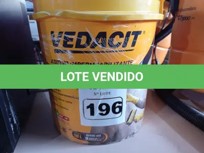 LOTE 196 - 01 BALDE DE VEDACIT, ADITIVO IMPERMEABILIZANTE PARA CONCRETOS E ARGAMASSAS 18L. (NO ESTADO) ATENÇÃO! FAZER A VISITAÇÃO ANTES DE ARREMATAR, NÃO SABEMOS SE FUNCIONA. LEILÃO NÃO TEM GARANTIA E NEM DEVOLUÇÃO, SUJEITO A POSSÍVEIS AVARIAS VISÍVEIS/OCULTAS E/OU AUSÊNCIA DE COMPONENTES.