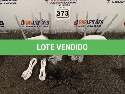 LOTE 373 - 02 ROTEADORES TP-LINK COM CABO E FONTE. (NO ESTADO) ATENÇÃO! FAZER A VISITAÇÃO ANTES DE ARREMATAR, NÃO SABEMOS SE FUNCIONA. LEILÃO NÃO TEM GARANTIA E NEM DEVOLUÇÃO, SUJEITO A POSSÍVEIS AVARIAS VISÍVEIS/OCULTAS E/OU AUSÊNCIA DE COMPONENTES.