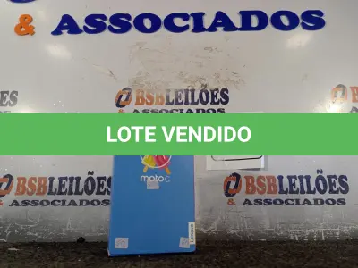 LOTE 438 - 01 CELULAR MOTOC MODELO:XT1750 8GB MARCA LENOVO. (NO ESTADO) ATENÇÃO! FAZER A VISITAÇÃO ANTES DE ARREMATAR, NÃO SABEMOS SE FUNCIONA. LEILÃO NÃO TEM GARANTIA E NEM DEVOLUÇÃO, SUJEITO A POSSÍVEIS AVARIAS VISÍVEIS/OCULTAS E/OU AUSÊNCIA DE COMPONENTES.