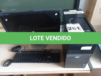 LOTE 261 - 01 CPU, 01 TECLADO E 01 MONITOR. (NO ESTADO) ATENÇÃO! FAZER A VISITAÇÃO ANTES DE ARREMATAR, NÃO SABEMOS SE FUNCIONA. LEILÃO NÃO TEM GARANTIA E NEM DEVOLUÇÃO, SUJEITO A POSSÍVEIS AVARIAS VISÍVEIS/OCULTAS E/OU AUSÊNCIA DE COMPONENTES.