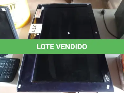 LOTE 271 - 01 TV 32’’ MARCA LG PARA RETIRADA DE PEÇAS. (NO ESTADO) ATENÇÃO! FAZER A VISITAÇÃO ANTES DE ARREMATAR, NÃO SABEMOS SE FUNCIONA. LEILÃO NÃO TEM GARANTIA E NEM DEVOLUÇÃO, SUJEITO A POSSÍVEIS AVARIAS VISÍVEIS/OCULTAS E/OU AUSÊNCIA DE COMPONENTES.