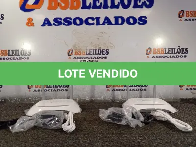 LOTE 376 - 02 ROTEADORES TP-LINK COM CABO E FONTE. (NO ESTADO) ATENÇÃO! FAZER A VISITAÇÃO ANTES DE ARREMATAR, NÃO SABEMOS SE FUNCIONA. LEILÃO NÃO TEM GARANTIA E NEM DEVOLUÇÃO, SUJEITO A POSSÍVEIS AVARIAS VISÍVEIS/OCULTAS E/OU AUSÊNCIA DE COMPONENTES.