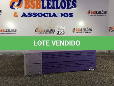 LOTE 353 - 02 SWITCHES CADA COM 48 PORTAS. (NO ESTADO) ATENÇÃO! FAZER A VISITAÇÃO ANTES DE ARREMATAR, NÃO SABEMOS SE FUNCIONA. LEILÃO NÃO TEM GARANTIA E NEM DEVOLUÇÃO, SUJEITO A POSSÍVEIS AVARIAS VISÍVEIS/OCULTAS E/OU AUSÊNCIA DE COMPONENTES.