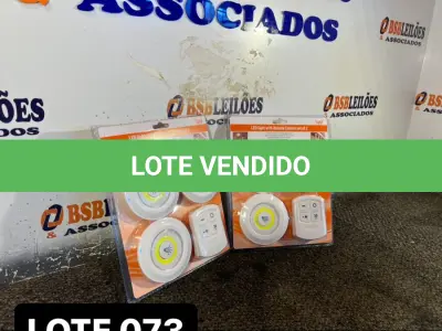 LOTE 073 - 02 KITS LAMAPADAS LED COM CONTROLE REMOTO ( NOVO ) ( NO ESTADO )