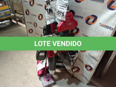 LOTE 075 - 01 LOTE COM VÁRIOS ASPIRADORES DE PÓ MARCAS E MODELOS DIVERSOS. (NO ESTADO) ATENÇÃO! FAZER A VISITAÇÃO ANTES DE ARREMATAR, NÃO SABEMOS SE FUNCIONA. LEILÃO NÃO TEM GARANTIA E NEM DEVOLUÇÃO, SUJEITO A POSSÍVEIS AVARIAS VISÍVEIS/OCULTAS E/OU AUSÊNCIA DE COMPONENTES.