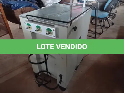 LOTE 510 - 01 GAVETEIRO DE FERRO PARA MONITOR COM 04 GAVETAS (NO ESTADO) ATENÇÃO! FAZER A VISITAÇÃO ANTES DE ARREMATAR, NÃO SABEMOS SE FUNCIONA. LEILÃO NÃO TEM GARANTIA E NEM DEVOLUÇÃO, SUJEITO A POSSÍVEIS AVARIAS VISÍVEIS/OCULTAS E/OU AUSÊNCIA DE COMPONENTES.
