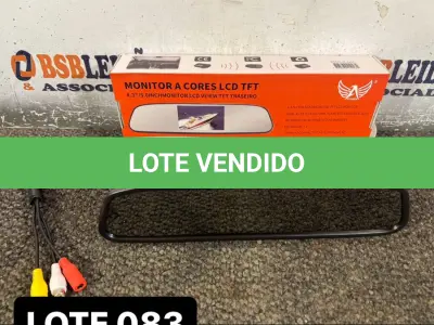 LOTE 083 - 01 RETROVISOR COM ESPELHAMENTO DE CÂMERA DE RÉ ( NOVO ) ( NO ESTADO )