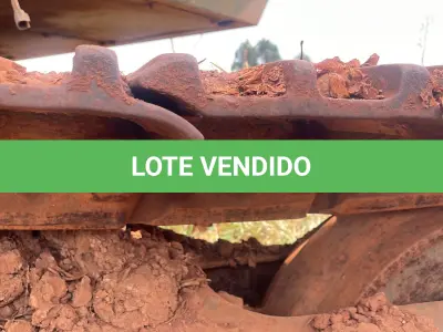 LOTE 569 - 01 ESCAVADEIRA DE ESTEIRA FIATALLIS FH220, ANO 99, FALTA MOTOR DIESEL E A REDUÇÃO DO MOTOR DO GIRO. (NO ESTADO) (ERA DO EXÉRCITO, MÁQUINA POUCO TRABALHADA) (RETIRADA EM GOIÂNIA)(AGENDAR VISTORIA EM GOIÂNIA¨. 61-98153-0503 JÚNIOR)