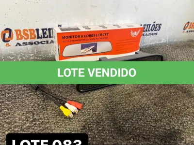 LOTE 083 - 01 RETROVISOR COM ESPELHAMENTO DE CÂMERA DE RÉ ( NOVO ) ( NO ESTADO )