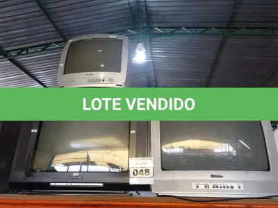 LOTE 048 - 03 TV’S DE TUBO MARCAS E MODELOS DIVERSOS. (NO ESTADO) ATENÇÃO! FAZER A VISITAÇÃO ANTES DE ARREMATAR, NÃO SABEMOS SE FUNCIONA. LEILÃO NÃO TEM GARANTIA E NEM DEVOLUÇÃO, SUJEITO A POSSÍVEIS AVARIAS VISÍVEIS/OCULTAS E/OU AUSÊNCIA DE COMPONENTES.