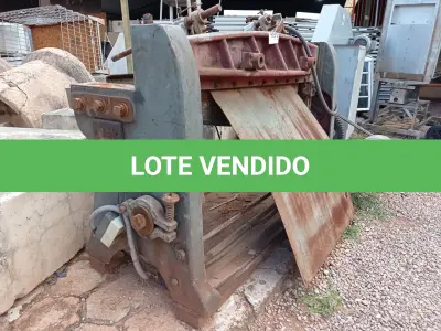 LOTE 551 - 01 CORTADORA DE CHAPAS. (NO ESTADO, LEILÃO NÃO TEM GARANTIA E NEM DEVOLUÇÃO, SUJEITO A POSSÍVEIS AVARIAS VISÍVEIS/OCULTAS E/OU AUSÊNCIA DE COMPONENTES).