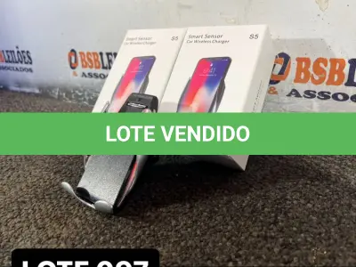 LOTE 097 - 01 SUPORTE COM CARREGAMENTO MAGNETICO PARA CELULARES ( NOVO ) ( NO ESTADO )