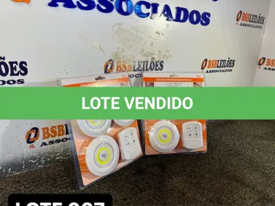 LOTE 007 - 02 KITS DE LÂMPADAS DE LED COM CONTROLE REMOTO( NOVO ) ( NO ESTADO )